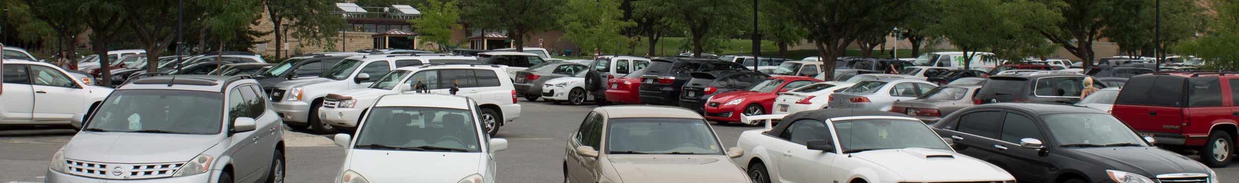 A photo of the Union parking lot full of cars.