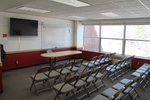 A photo of the room.